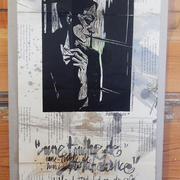 “Une touche de nonchalance” – Linogravure monotypée sur ancien papier livre de poésie : 25 x 53 cm / format lino : 15,5 x 23 cm / Exemplaire unique - Estampe -